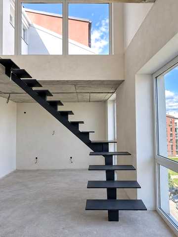 None 95000 USD