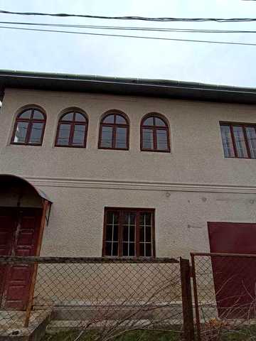 ПРОДАМ будинок біля Калинівського ринку