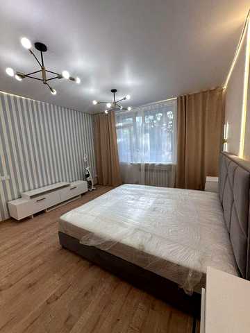 2 к.кв. | Центр міста | Сталінка | 37 000 $