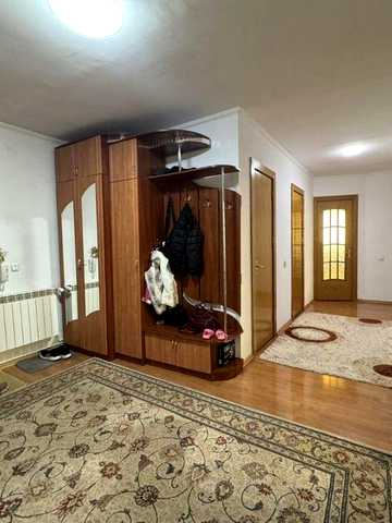 Продаж 3к в давнішій новобудові
