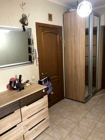 Продам 2-кімнатну квартиру