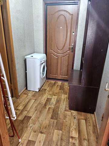 продам однокімнатну квартиру  (власник)