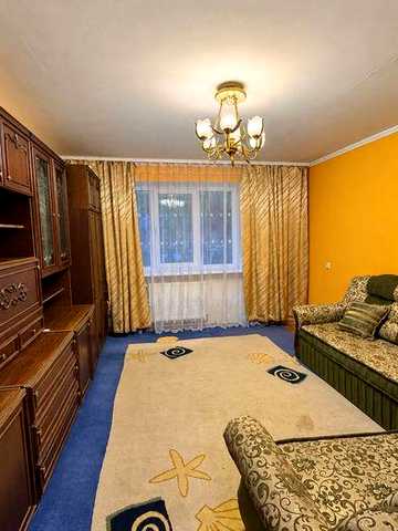 Здається простора 3-кімнатна квартира в районі Пасічна за адресою: вул. Галицька, 120. Оренда безпосередньо від власника, БЕЗ КОМІСІЇ