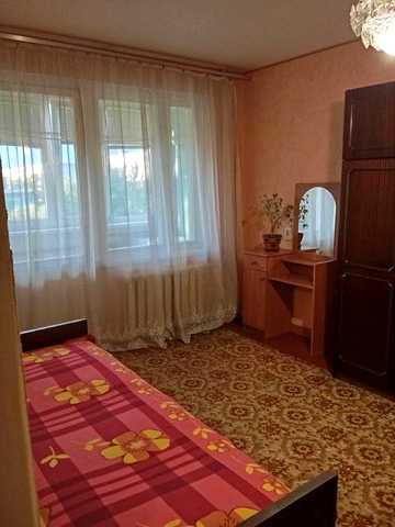 Продаж 2х кімнатної квартири. Метро Лісова, Космонавта Поповича(Волкова), 4