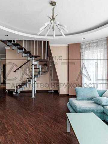 Продаж / Квартира  / Оболонський район / вул. Пріорська, 10