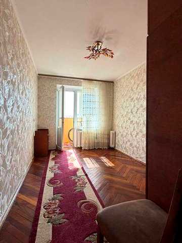 Продам 3-кімнатну квартиру