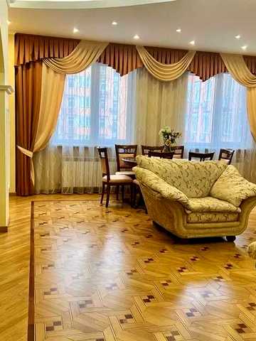 * 3-к. кв. по вул. Павлівська 24/61