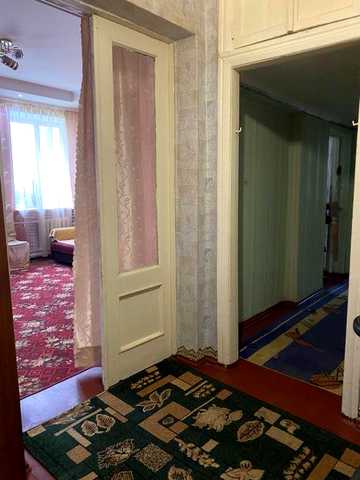 Продам 2 кім квартиру у центрі біля парку Вовка Андрія