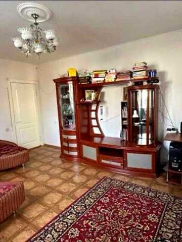 Продам 3 к квартиру ул.Маланюка ж/м Приднепровск