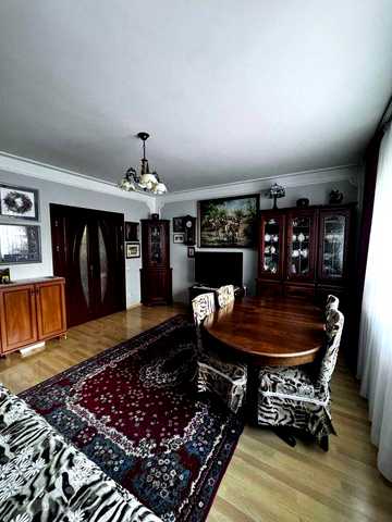 Оренда 3-кімнатної квартири 66 м², вул. Хоткевича, Сихів, від власника