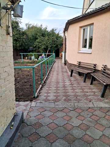 Продам будинок в Дергачах район переїзду. Сертифікат так.