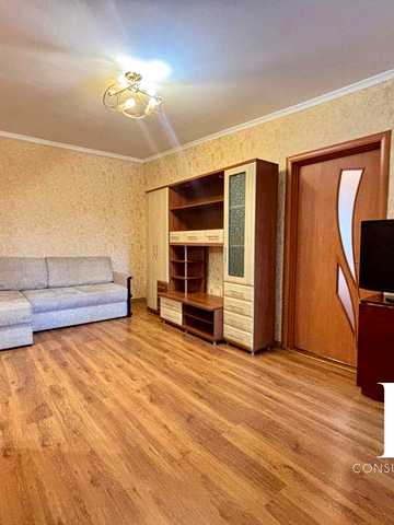 Продам 2 к.квартиру р-н пр. Мазепы  Ремонт
