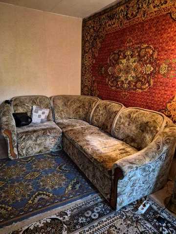 Продам 1 кімн квартиру ( 3 прверх) район школи 18