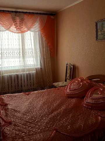 Продам 3-кімнатну квартиру у центрі Тернівки (Вулиця Шахтарська)
