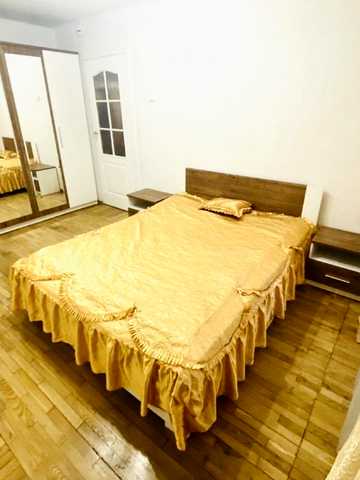 Костянтинівська вул., 46-52
