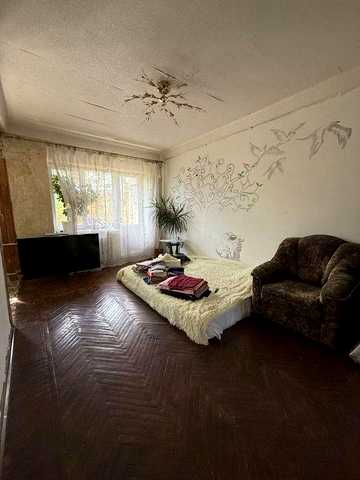 Продам 2к квартиру Александра Поля пр. 113