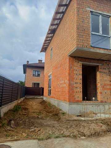 Чудовий будинок-таунхаус у Рудно  з власною землею без комісії для покупця!