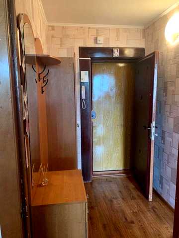 Продаж 1кім Квартири  Михайла Котельникова 80