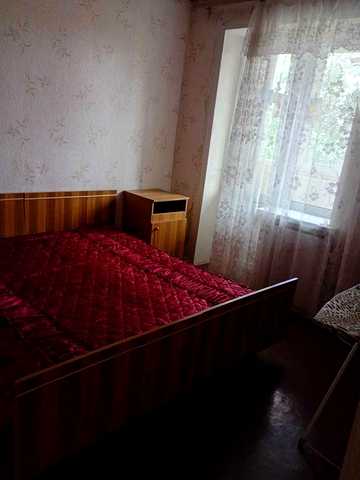 Здам квартиру 3-х кімнатну.