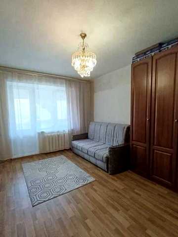 Продам 2к квартиру на Победе