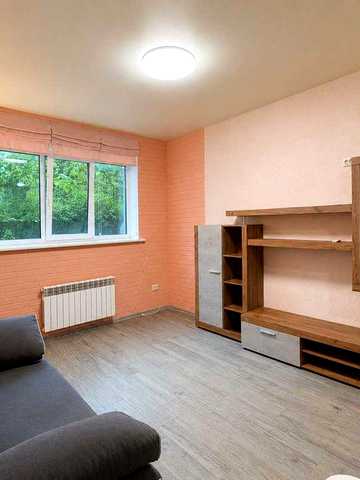 Продаж 1-к квартири, вул. Кам'янська, 127А | Ремонт | можлива Безготівка | 5 хв до метро Вирлиця | низький поверх | Держпрограми ЖК Метро Парк