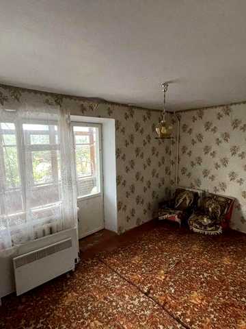 Здам двокімнатну квартиру в центрі міста.