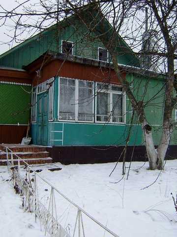 Продається великий будинок 140 м² (2 окремі входи) на земельній ділянці 12 соток біля соснового лісу в селищі Понінка