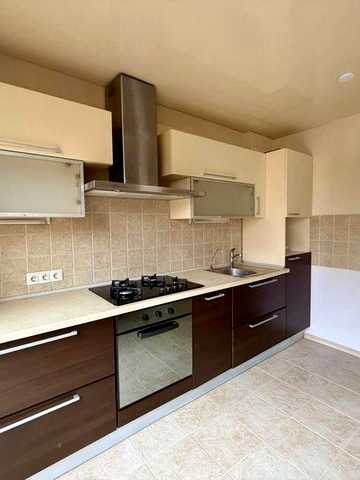 Здам простору 4-кімнатну квартиру | Клочківська, 222 | 105 м²