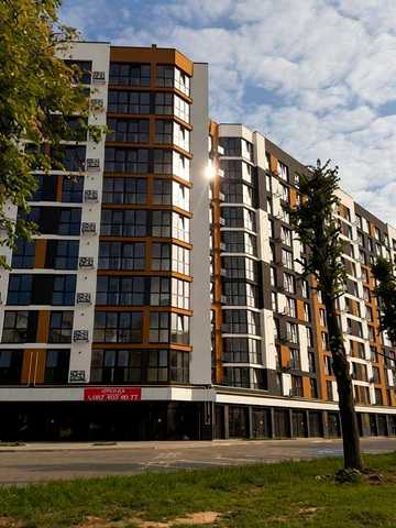 Продаж видової дворівневої квартири по пр.Відродження