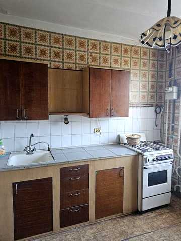 Срочно недорого продам 2-к.квартиру, кирпичный дом, ул.Британская, 35