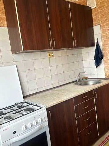 Оренда однокімнатної квартири. Житловий стан. 8000+ ком послуги