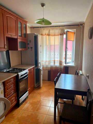 Продаж. 2к квартира, метро Печерська, Без комісії.