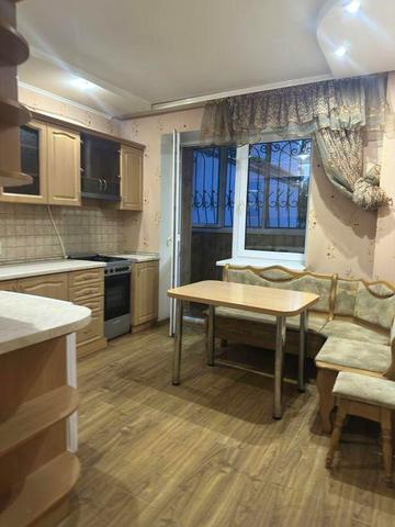 Чубинське Продаж 1-кімнатна квартира 46м2  вулиця Погребняка 14 на 1му Поверсі Газ Розглядаємо всі пропозиціі