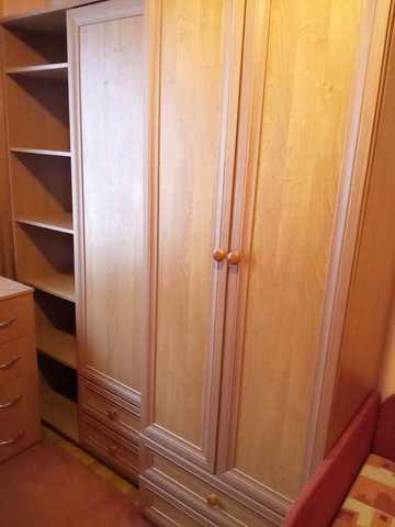 Продаж 3-х квартири за адресою : Метро Киів вулиця Рональда Рейгана 20, 5 поверх, Газ! Бомбосховище 2 хвилини!