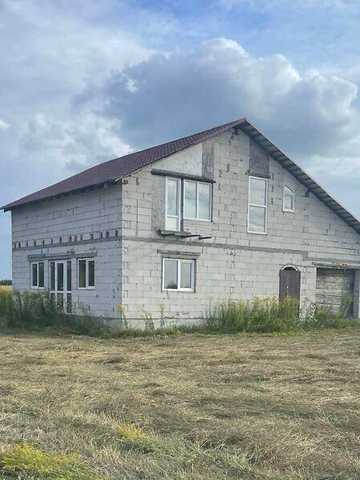 Продаж 4к Дім Молодіжна вулиця