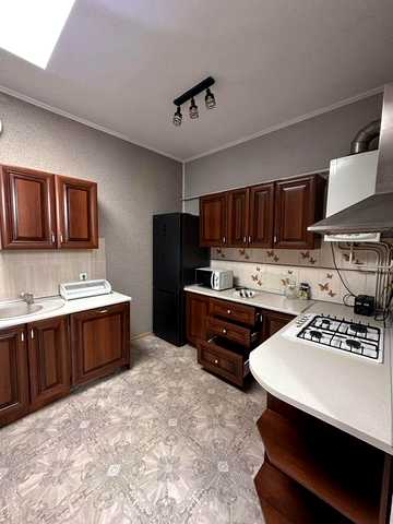 3 кімнатна квартира 190 м²