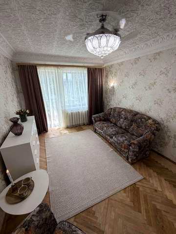 Продаж 1к квартири з ремонтом , Виговського , Щербаківського , Нивки