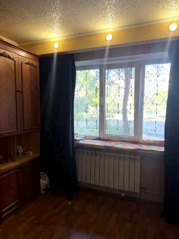 Продам 1 кімнатну квартиру по вул. Івана  Мазепи