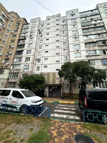 Продаю 3к у Чабанах з ремонтом ЖК Юності