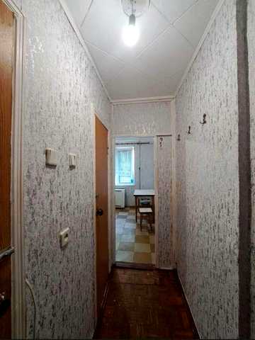 Продам 1 кімнатну квартиру на Рожевій