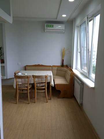 Затишна 3к квартира (65м²) з кухнею-студією біля м. Перемога! Капітальний ремонт