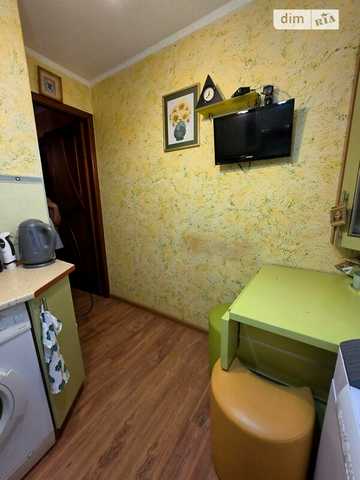 Продаж 3к Квартира Богдана Крижанівського вулиця