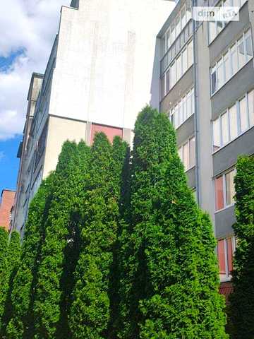 Продаж 3к Квартира Чернівецька вулиця