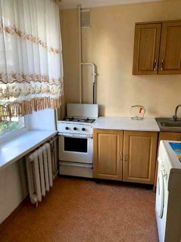 Сдам 1 комн квартиру Святослава Рихтора/ Приват банк