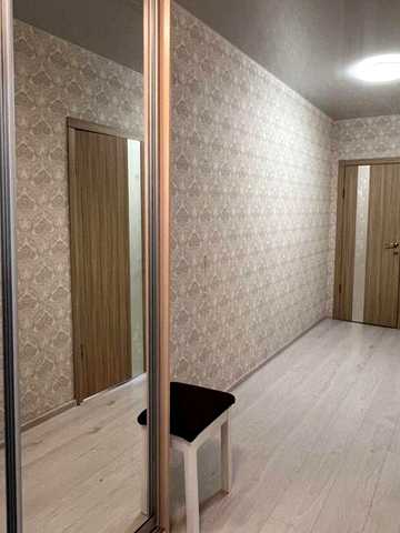 Квартира, 2-кімн., 62.5 м², Білогородка