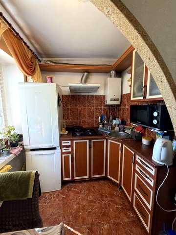 Продаж 3 кімнатної квартири вул. Південна
