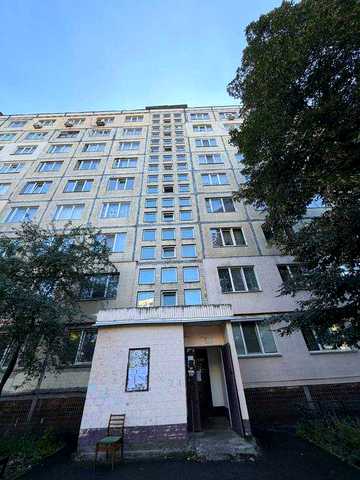 Продаж 3к квартири 68,5 кв.м на вул. Якуба Колоса буд. 6 ( 5 поверх )
