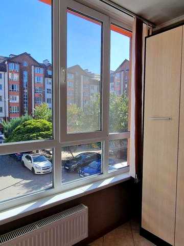 Тепло і гаряча вода 24/7! 2 кімнати 58м² ЖК Львівський: 2 пов, автономне газове опалення, газ плита, додаткова комора! Без комісії! 2км від Києва