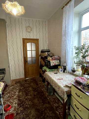 Продам малогабаритную квартиру Москалівка