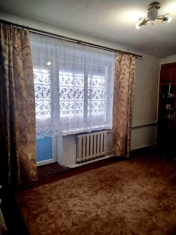Двохкімнатна квартира в цегляному будиноку